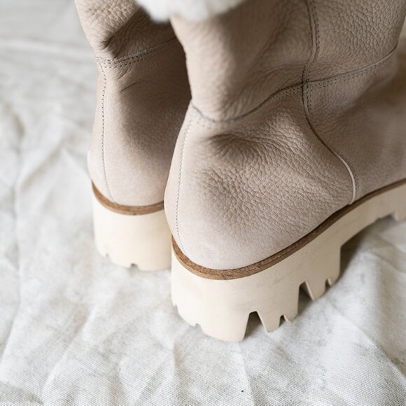 PAUL GREEN Paris Fluff Faux Fur Trim Bootie In Almond Boots US 8 Euro 5.5 $500 - Picture 4 of 6